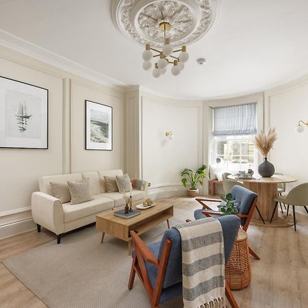 Ocean City Stylish Apartment 普里茅斯 外观 照片